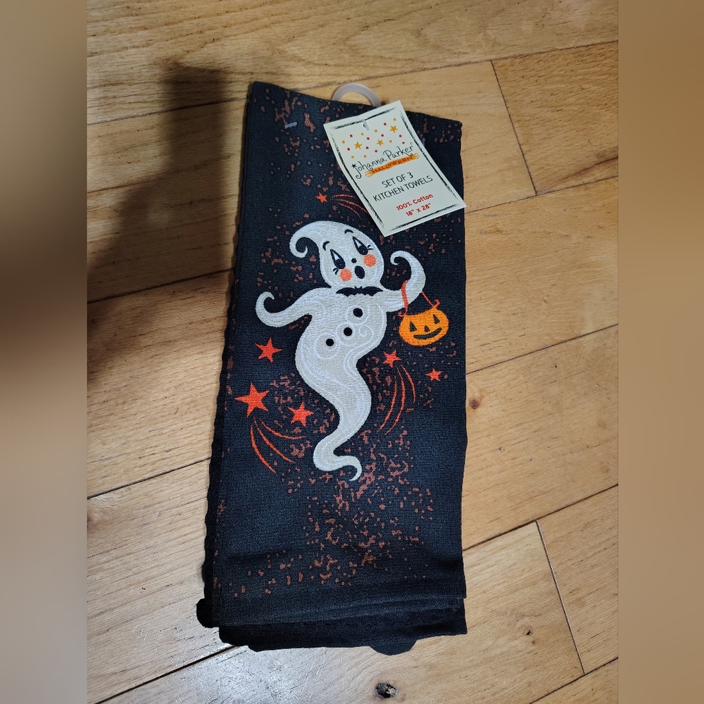 3pc Johanna Parker Halloween Ghost Kitchen Towel Set *Brand New With Tags*